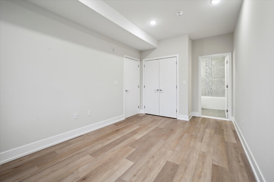 Building Photo - 701 N 40th St