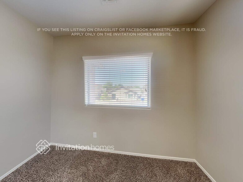 Building Photo - 11706 W Grant St