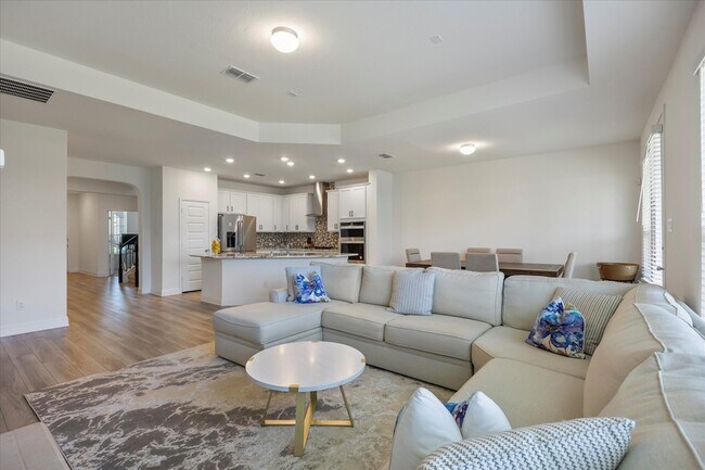 Building Photo - 3629 Highland Bayou Dr