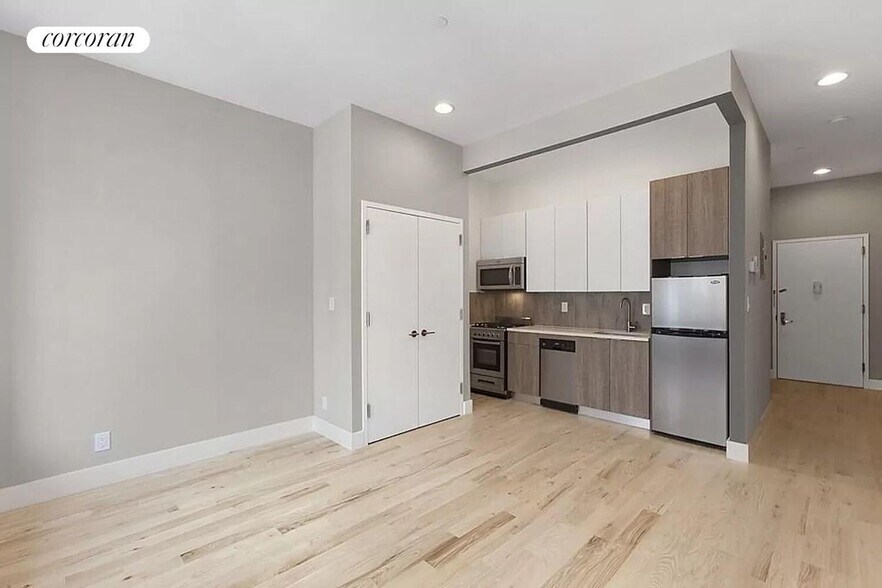 Primary Photo - 614 W 148th St