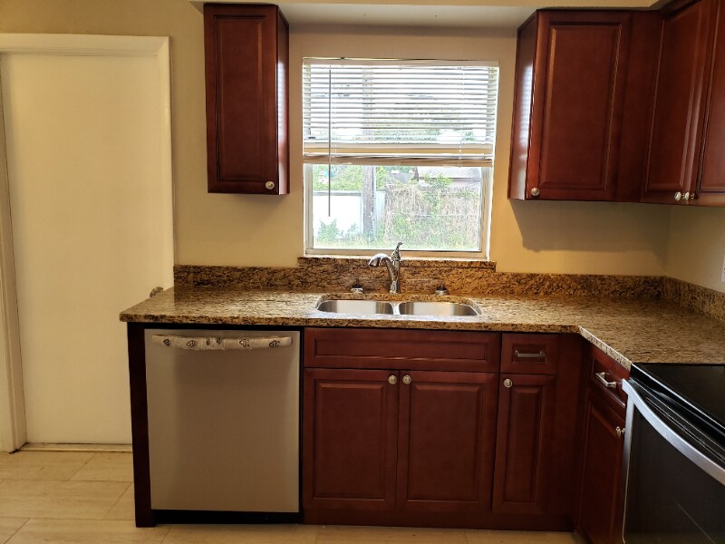 Building Photo - 5725 Cardinal Guard Ave