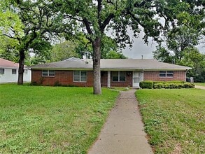 Building Photo - 5311 Purington Ave