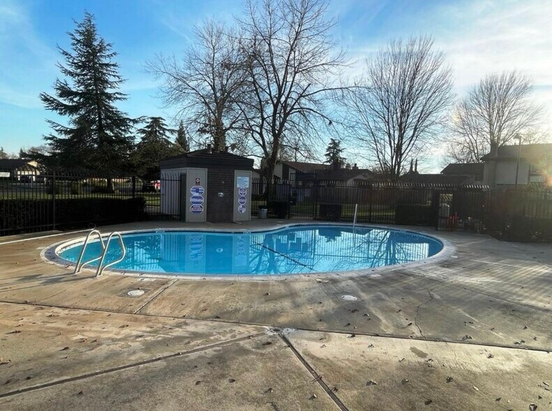 Building Photo - 2308 Filmore Ln