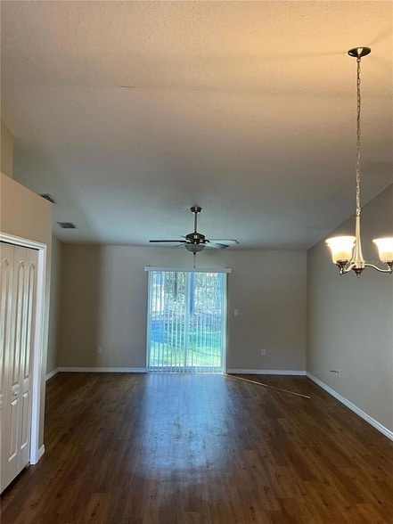 Building Photo - 9094 N Peachtree Way