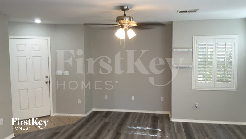 Building Photo - 9350 Boulder Opal Ave