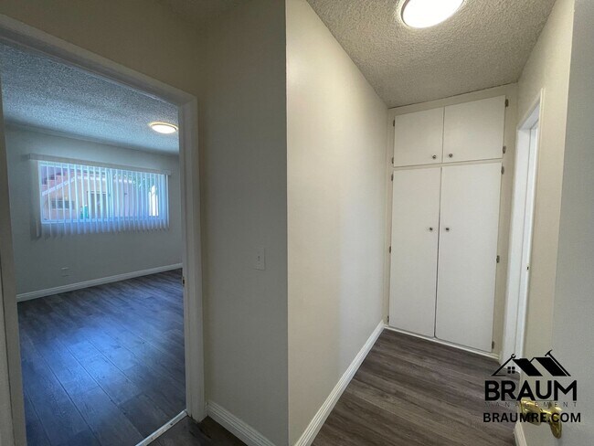 Building Photo - 19405 Haynes St