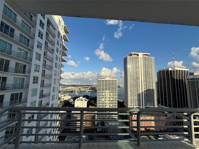 Building Photo - 133 NE 2nd Ave