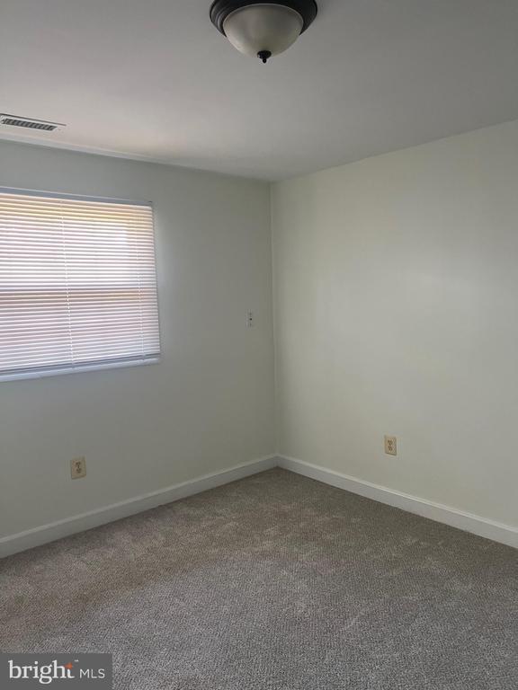 Building Photo - 6854 Arbor Ln
