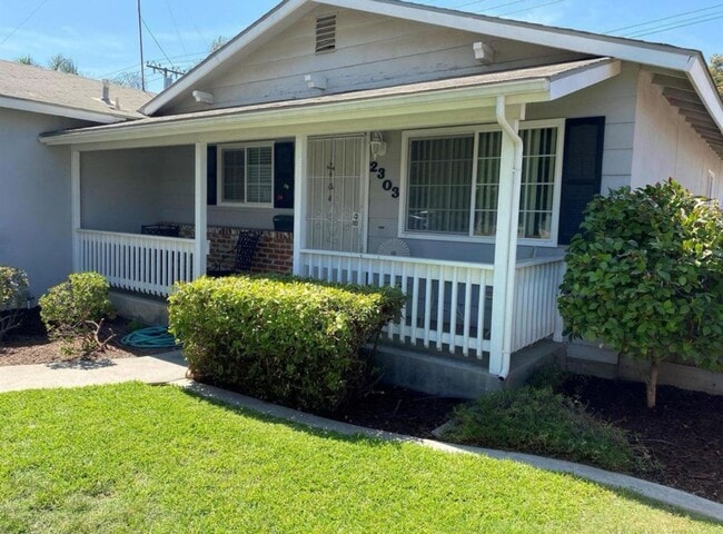 Primary Photo - Coming Soon! Beautiful Home for Rent in SW...
