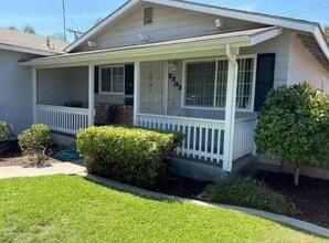 Building Photo - Coming Soon! Beautiful Home for Rent in SW...