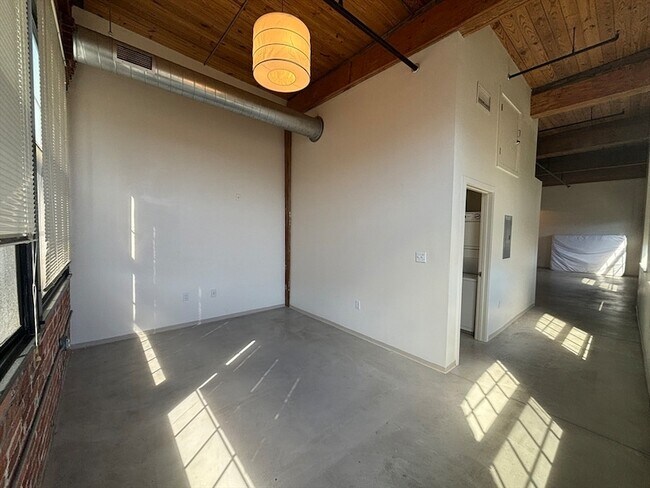 Building Photo - 88 Gerrish Ave