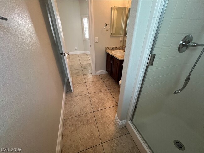 Building Photo - 9460 Glendora Valley St