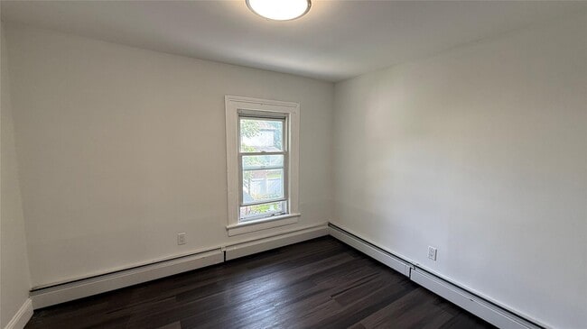 Building Photo - 91 Lincoln Pl