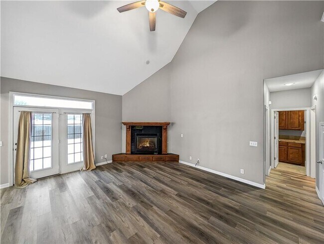 Building Photo - 1030 Harvest St