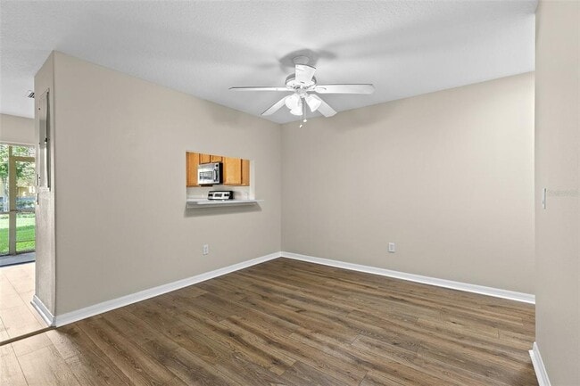 Building Photo - 6250 Maisai Rd