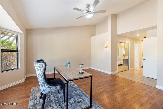 Building Photo - 12318 W Fieldstone Dr