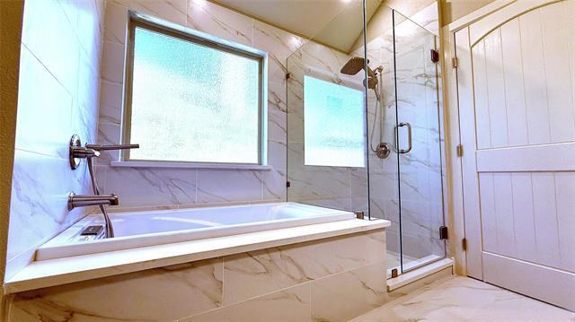 Building Photo - 7921 Decoy Dr