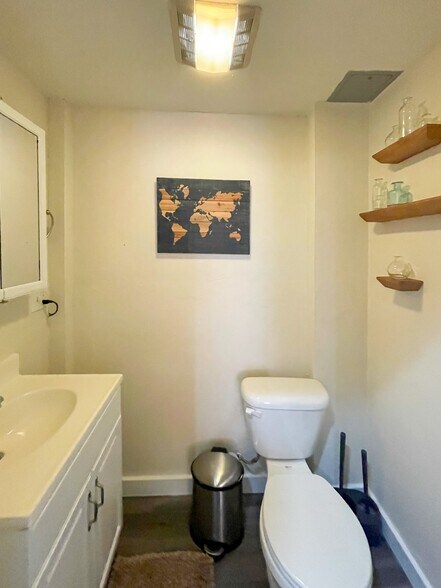 Building Photo - 23 Jay St