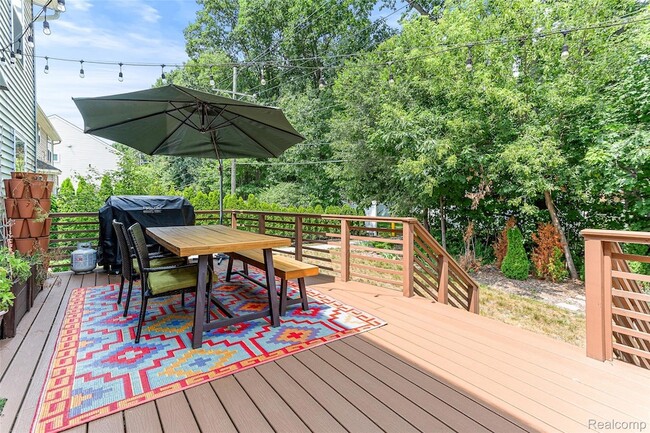 Building Photo - 32724 Laurelwood Ct