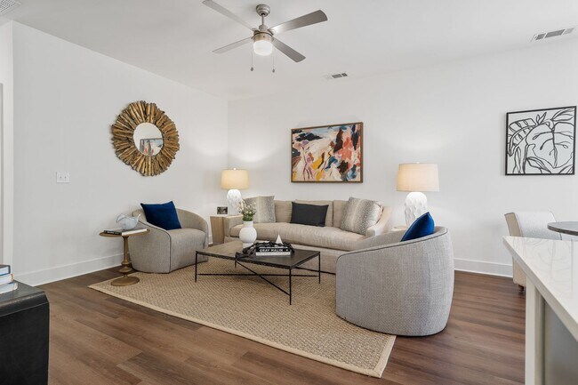 Building Photo - New Construction in Prime Location!