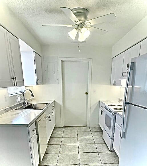 Primary Photo - 192 Ponce De Leon Dr