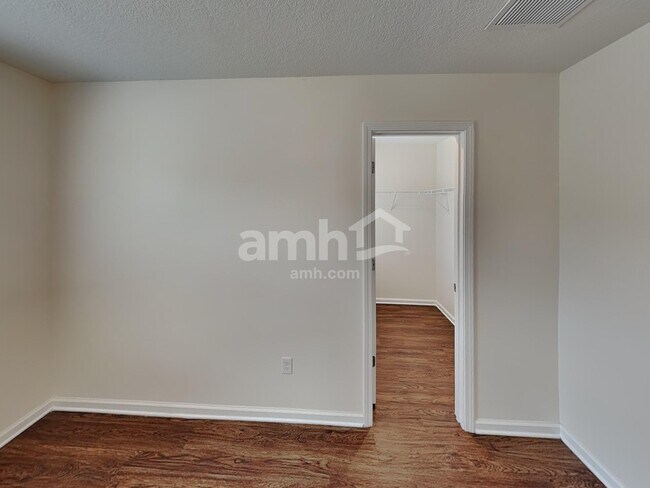 Building Photo - 189 E Jayce Way