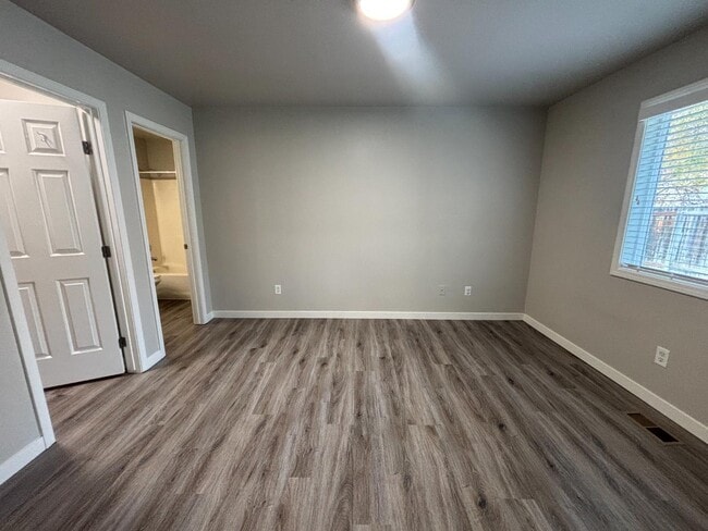 Building Photo - 2229 S Sumac St