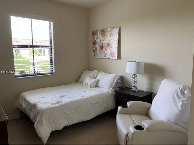 Building Photo - 3392 W 90th Terrace