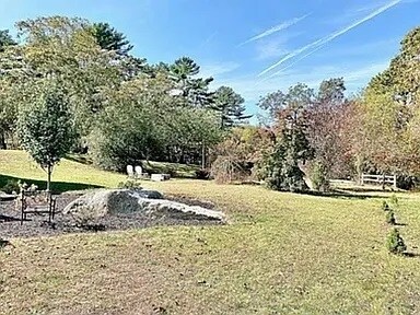 Building Photo - 254 Glen Charlie Rd