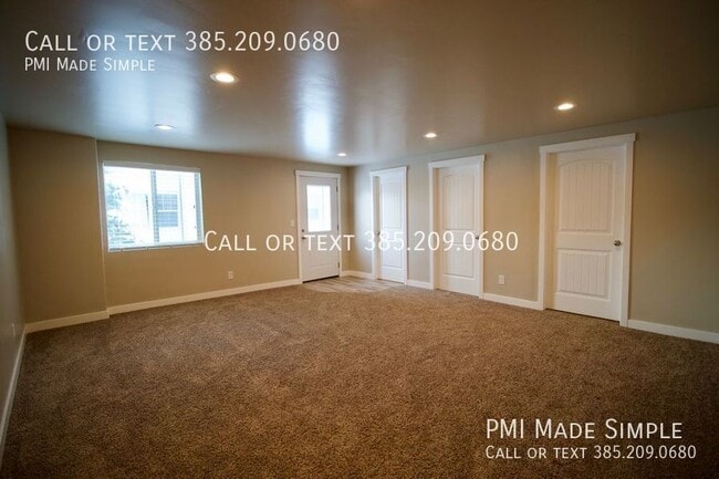Building Photo - 14779 Stonehenge Pl