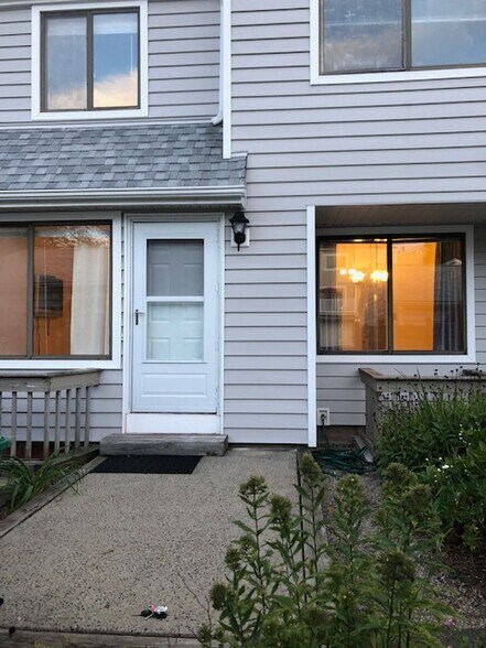 Condo front view - 428 Thoreau Rd