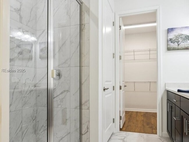 Building Photo - 1388 Good Life Wy