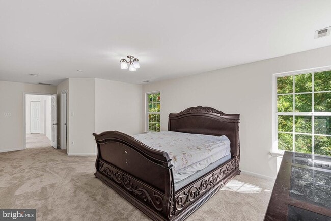 Building Photo - 406 Arnold Dr