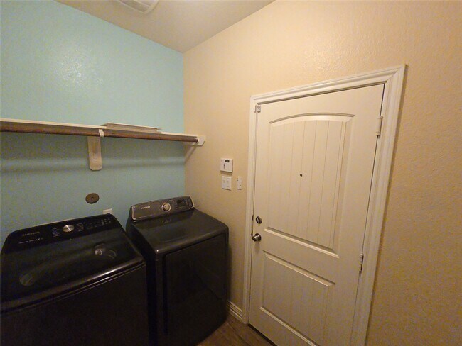 Building Photo - 2923 Kainer Meadows Ln