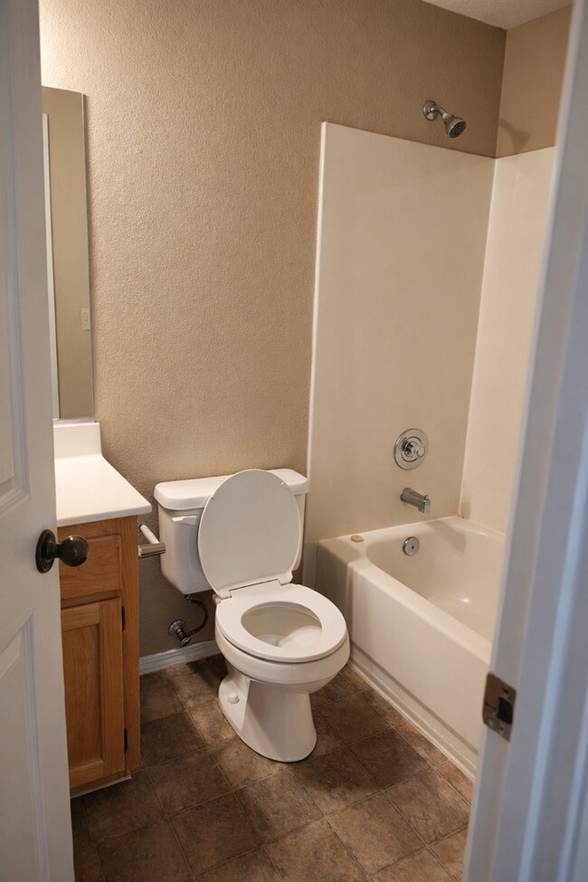 Building Photo - Carson City Home For Lease