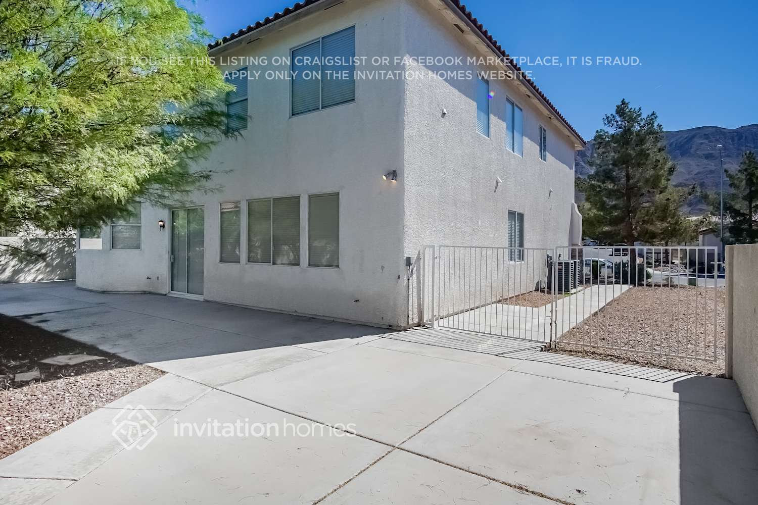 Building Photo - 915 Golden Poppy St