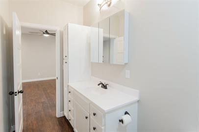 Building Photo - 23 Michigan Ln