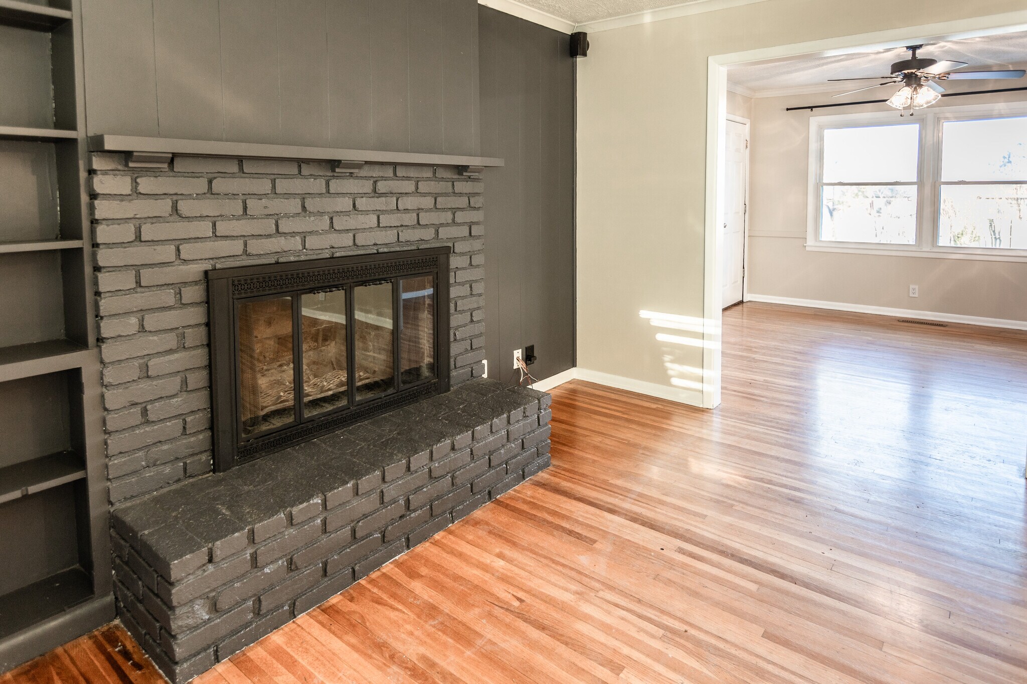 Building Photo - 1937 S Fulton Ave