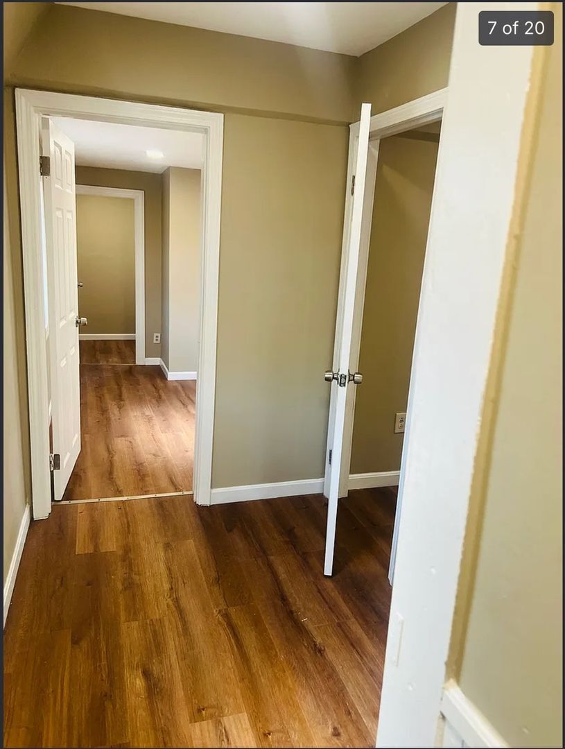 Building Photo - 557 Lawrence St