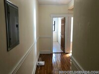 Building Photo - 364 Riverway