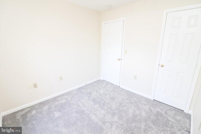 Building Photo - 2506 Weston Ct