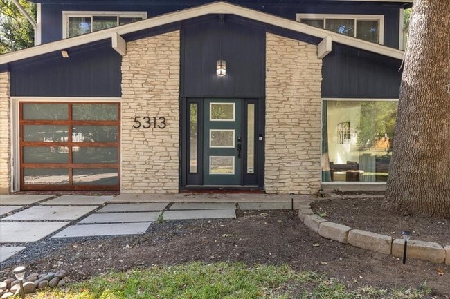 Building Photo - 5313 Harvest Ln