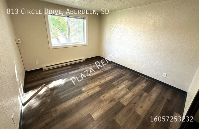 Building Photo - 1020 N 2nd St