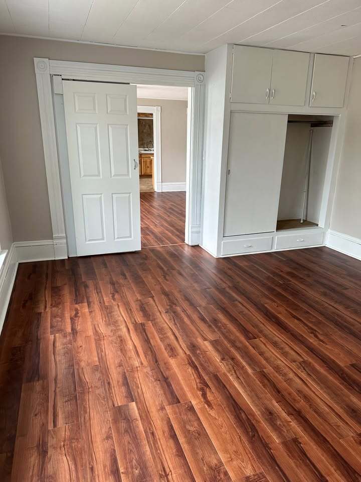 Building Photo - 1521 George St