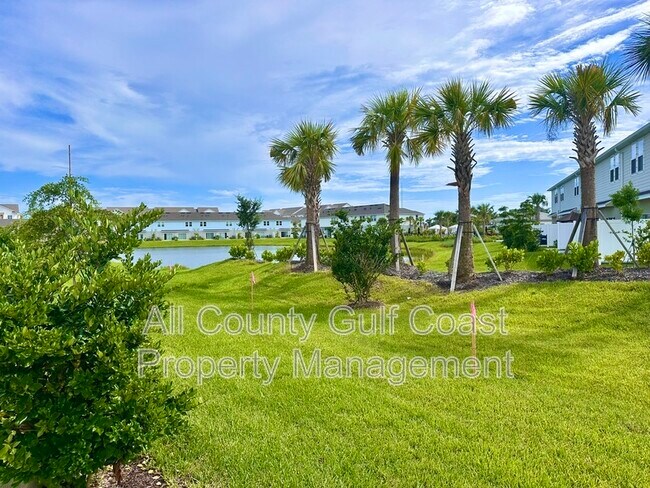 Building Photo - 15097 Cuzcorro Ct