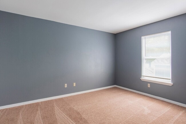 Building Photo - 6908 Weatherwood Pl