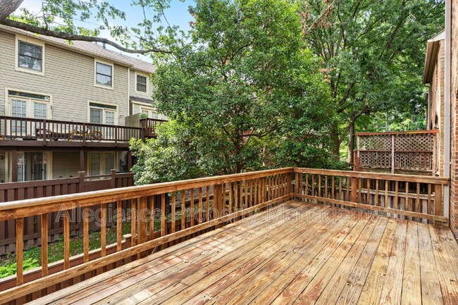 Building Photo - 3915 Green Look Ct