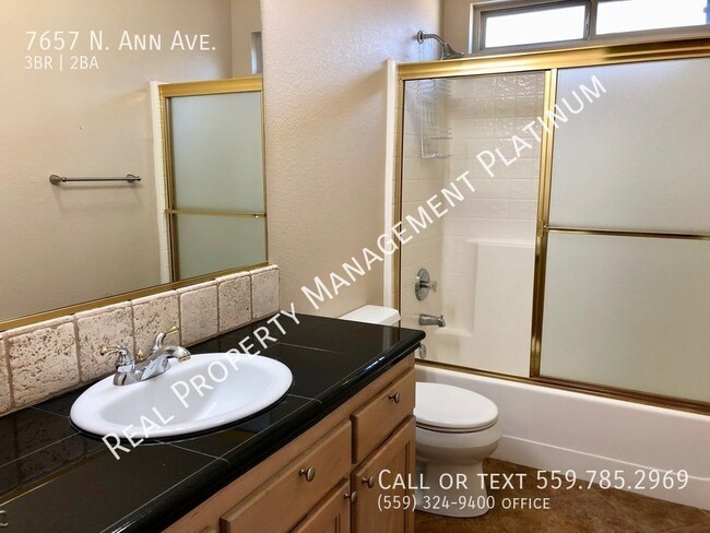 Building Photo - $2,250 Willow & Alluvial 3 Bedroom home - ...