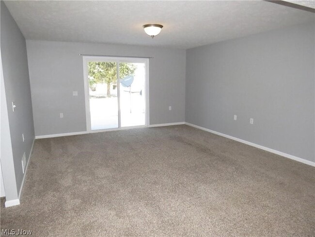 Building Photo - 1733 Blase Nemeth Rd