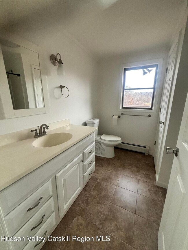 Building Photo - 9254 NY-22